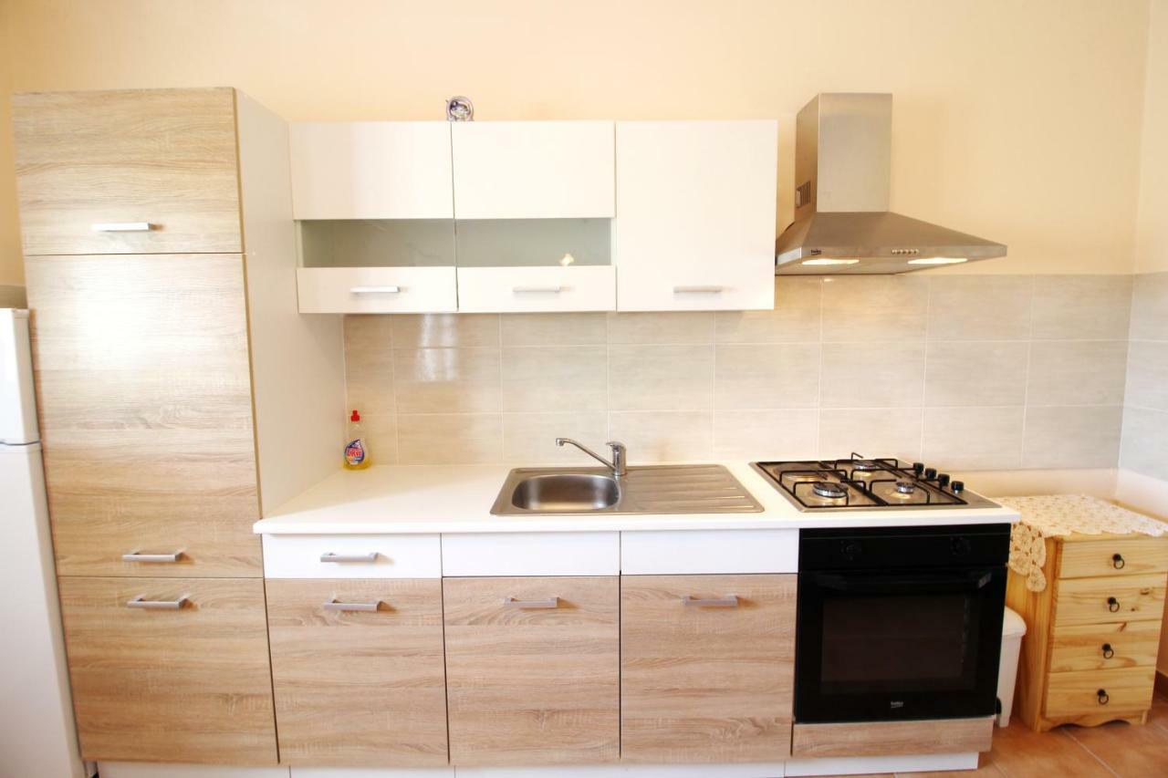 Apartment Sime ニン エクステリア 写真